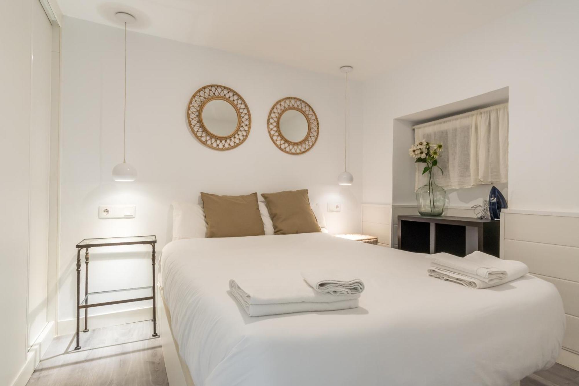 2 Bedrooms 1 Bathroom Furnished - Malasana - Modern In Downtown Area - Mintystay Appartamento Madrid