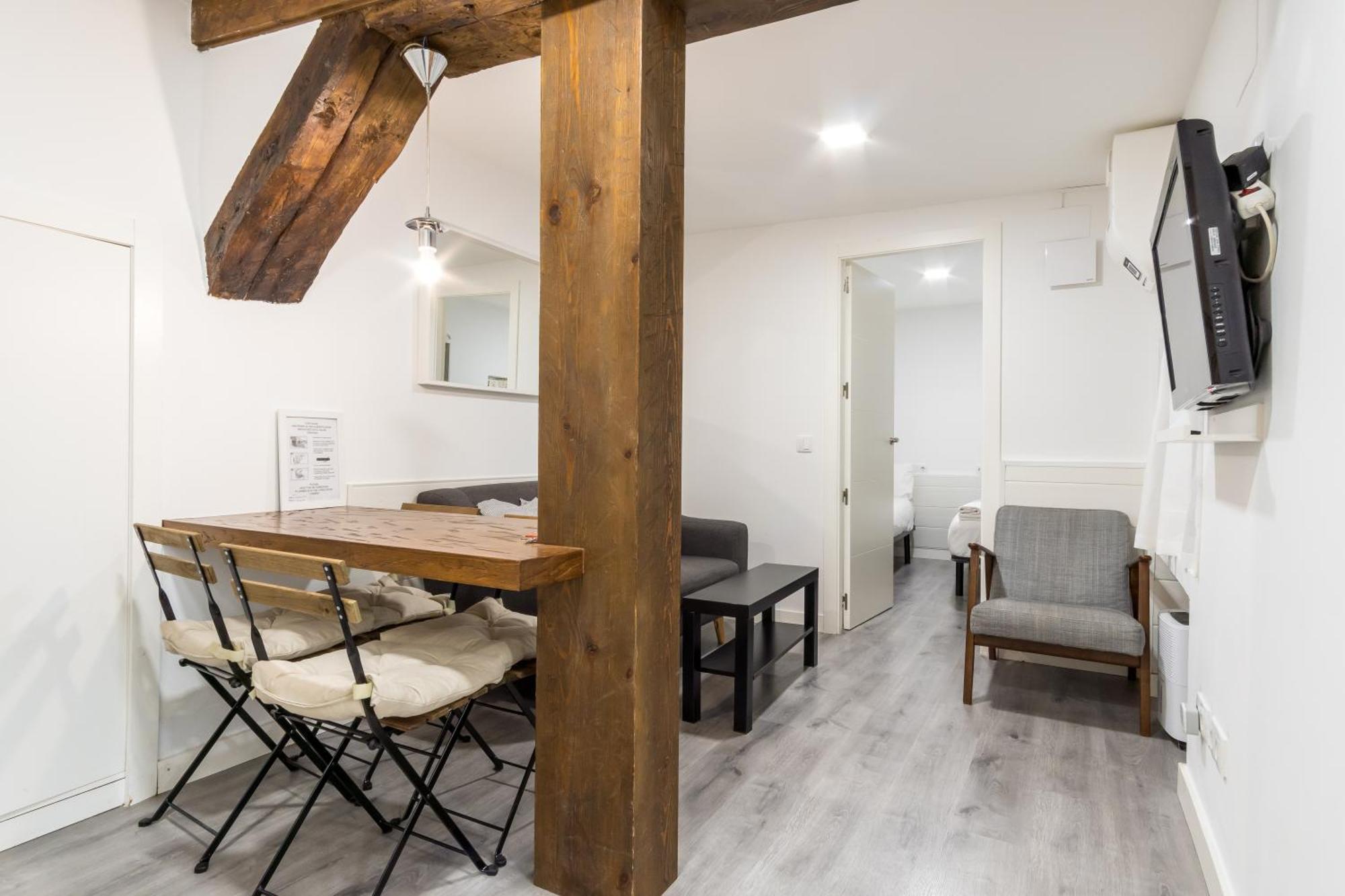 Appartamento 2 Bedrooms 1 Bathroom Furnished - Malasana - Modern In Downtown Area - Mintystay *